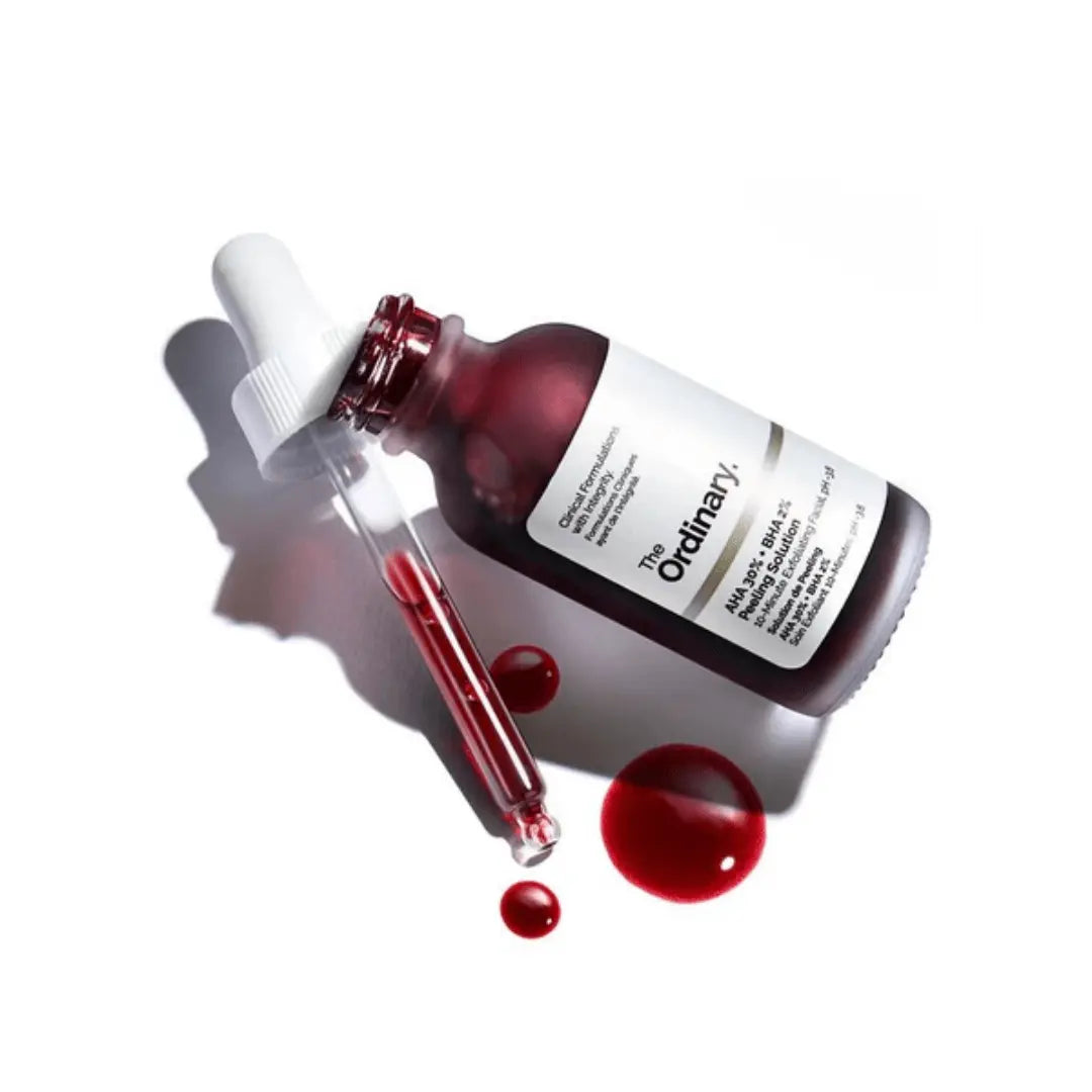AHA 30% + BHA 2% Peel The Ordinary que suaviza textura y mejora tono desigual.