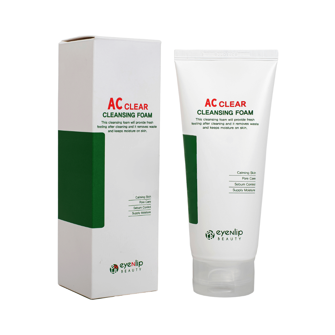 AC Clear Cleansing Foam que limpia profundamente la piel sin resecarla.