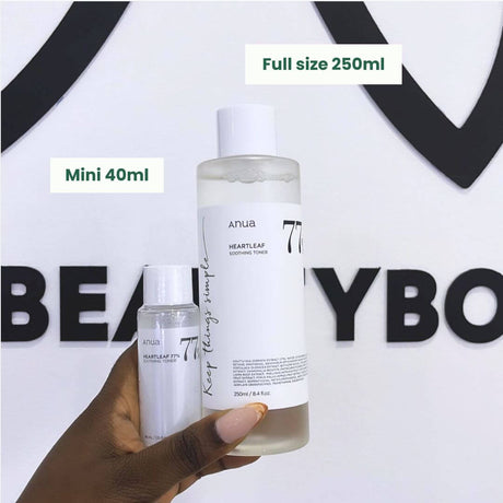 2 tamaños disponibles del tónico facial Heartleaf 77 de Anua en 40 y 250 mililitros.