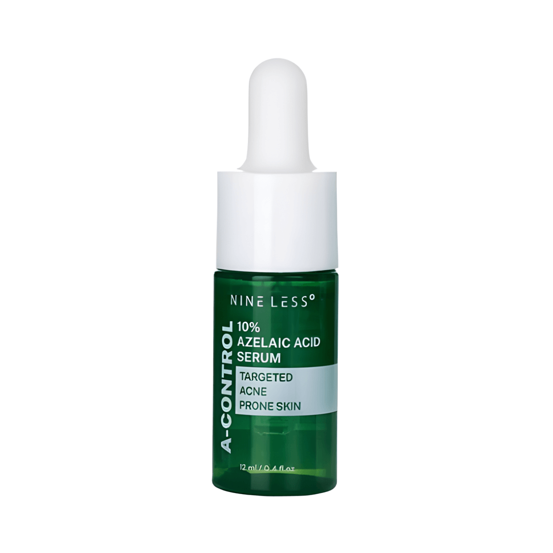 A-Control 10 Azelaic Acid Serum Nineless previene brotes de acné manteniendo la piel equilibrada.