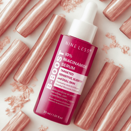 B-Boost 10% Niacinamide Serum de Nineless para una piel más equilibrada, suave y sin brillos.