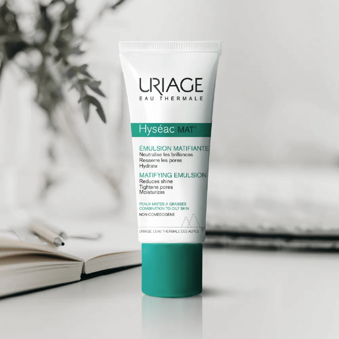 Hyseac Mat fórmula purificante que mejora la textura de la piel y controla el brillo durante el día