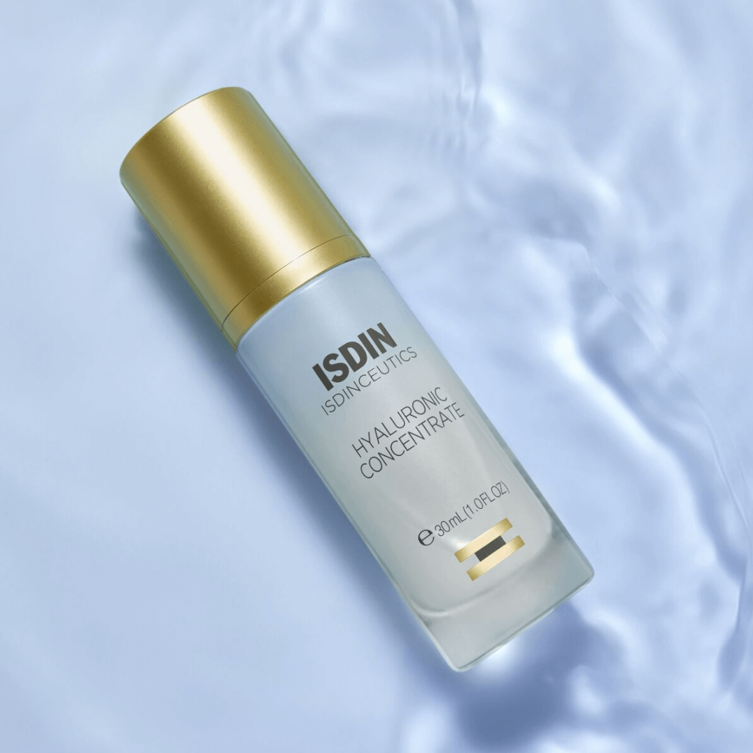 Hyaluronic Concentrate ISDIN rellena líneas de expresión y plump facial visible.