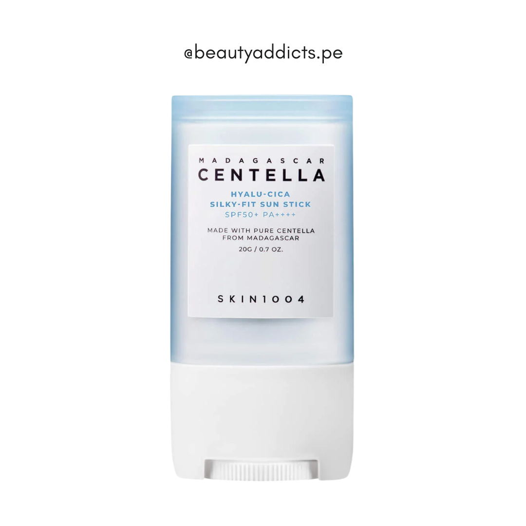 Madagascar Centella Silky Fit Sun Stick SKIN1004, textura cremosa que previene daños UV y calma la piel.