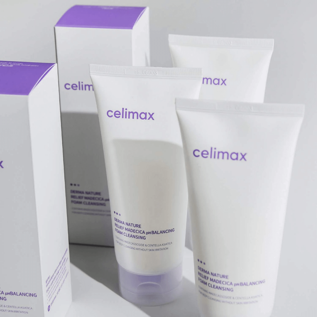 Celimax Madecica pH Balancing Foam Cleansing que limpia sin obstruir poros ideal para piel propensa al acné.