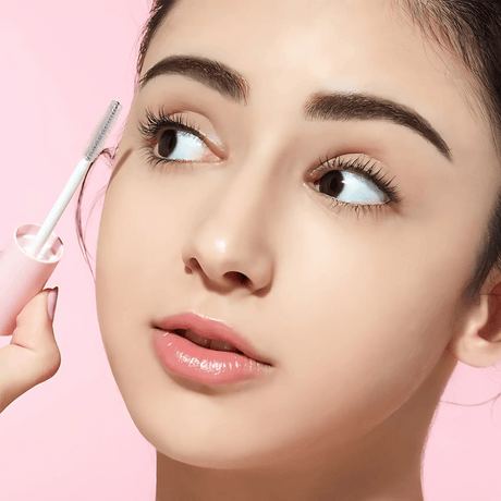 My Lash Serum con biotina y pantenol para mejorar la densidad y grosor de las pestañas.