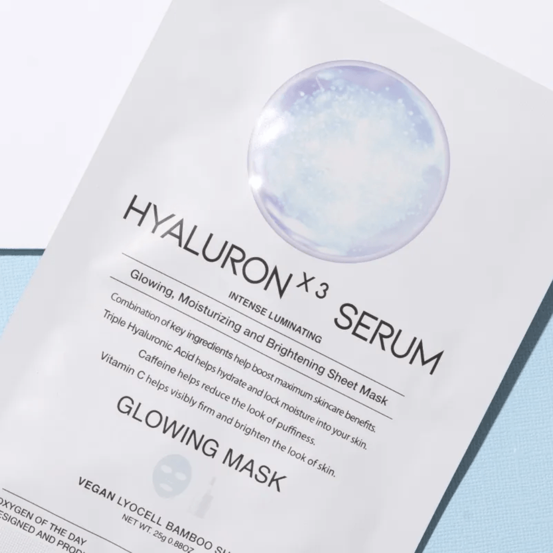 Triple Hyaluronic Acid Glowing Mask que aporta luminosidad, suavidad y frescura al rostro.