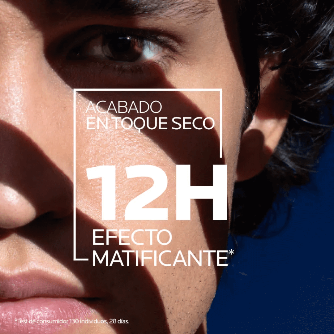 La Roche-Posay Anthelios UVMune 400 Oil Control Gel-Cream SPF50 con Color, efecto matificante por 12 horas.