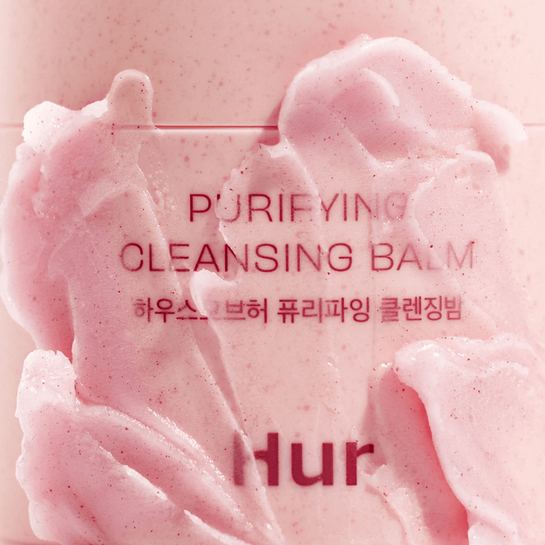 Purifying Cleansing Balm de House of Hur con extracto de fresa silvestre que purifica poros y controla la grasa.