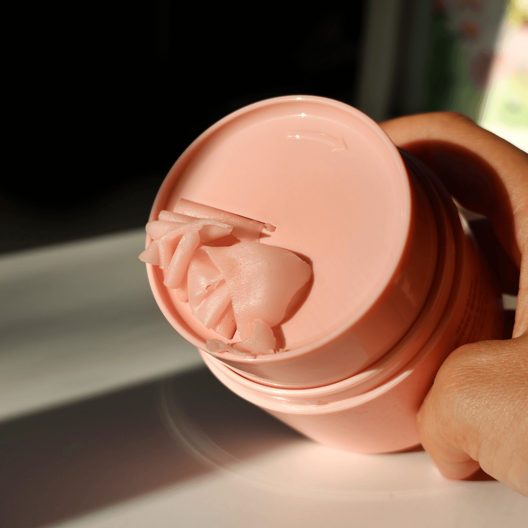 Bálsamo House of Hur que limpia sin deja la piel tirante ni reseca tras enjuagar.