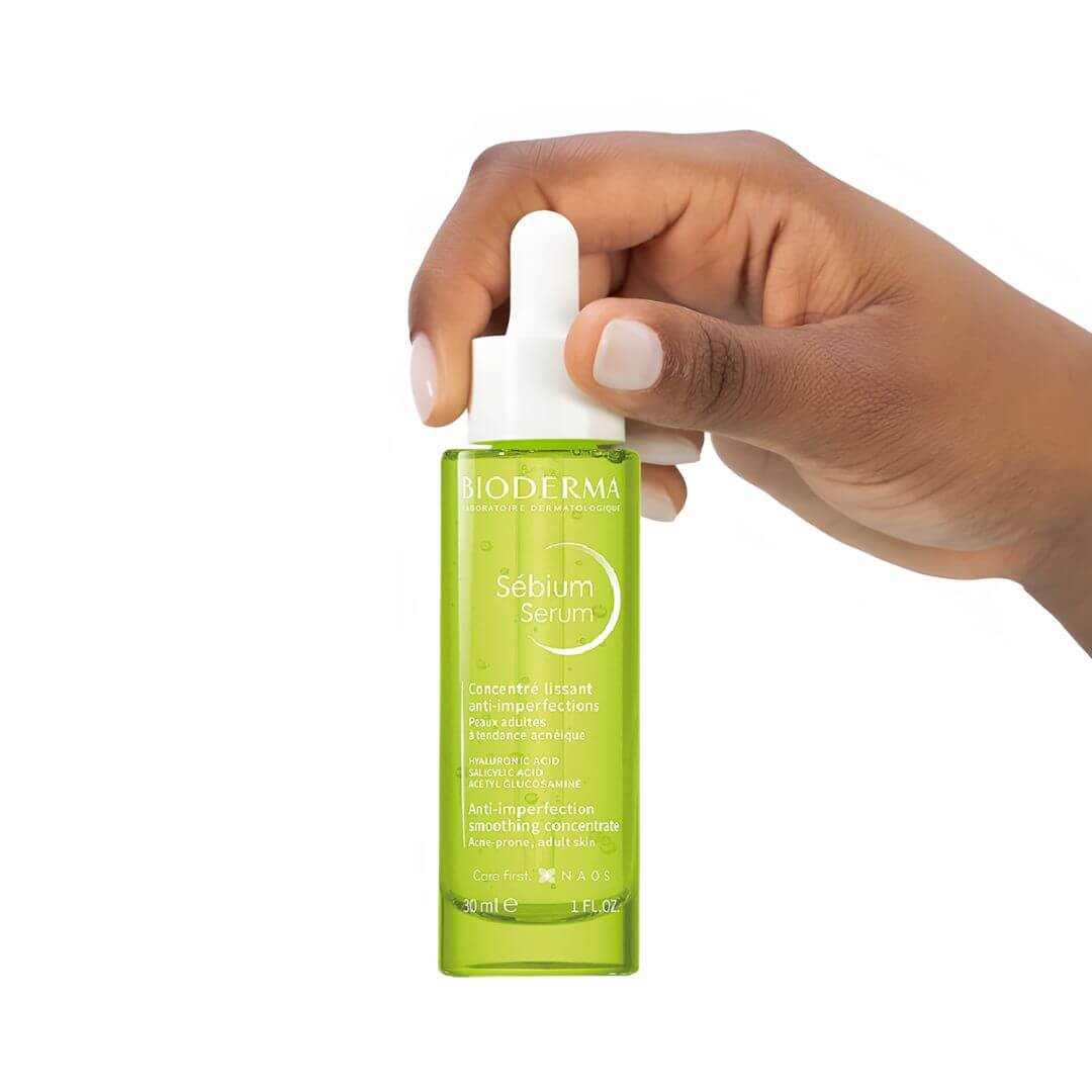 Suero para imperfecciones Bioderma Sébium Serum, ideal para reducir marcas y puntos negros.