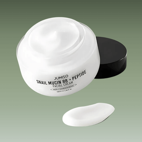 Snail Mucin 88 + Peptide Facial Cream de Jumiso reduce arrugas.