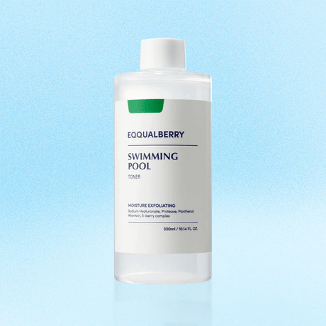 Eqqualberry Swimming Pool Daily Toner 300ml para una hidratación ligera para todo tipo de piel.