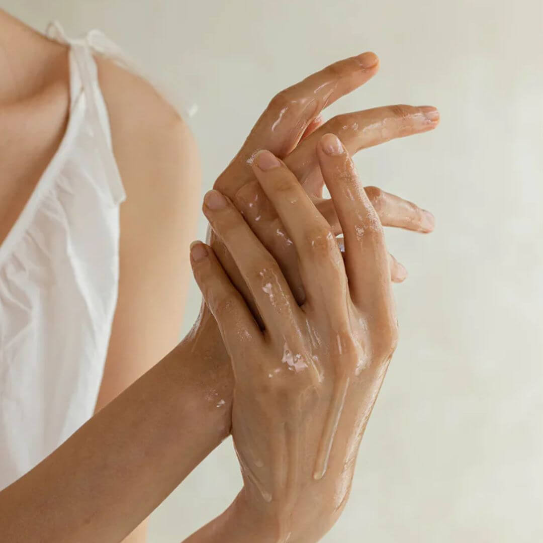 Aceite Limpiador Ginseng Cleansing Oil Beauty of Joseon purifica con extracto de ginseng.