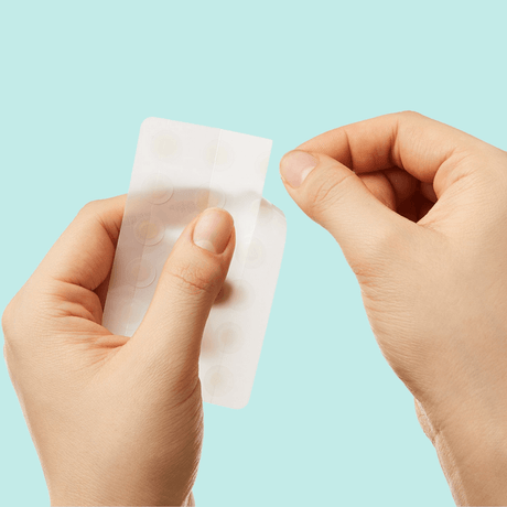 COSRX Clear Fit Master Patch para curación rápida sin cicatrices.