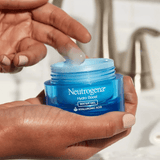 Gel hidratante Hydro Boost Water Gel, formulado con ácido hialurónico para mantener la piel hidratada todo el día.