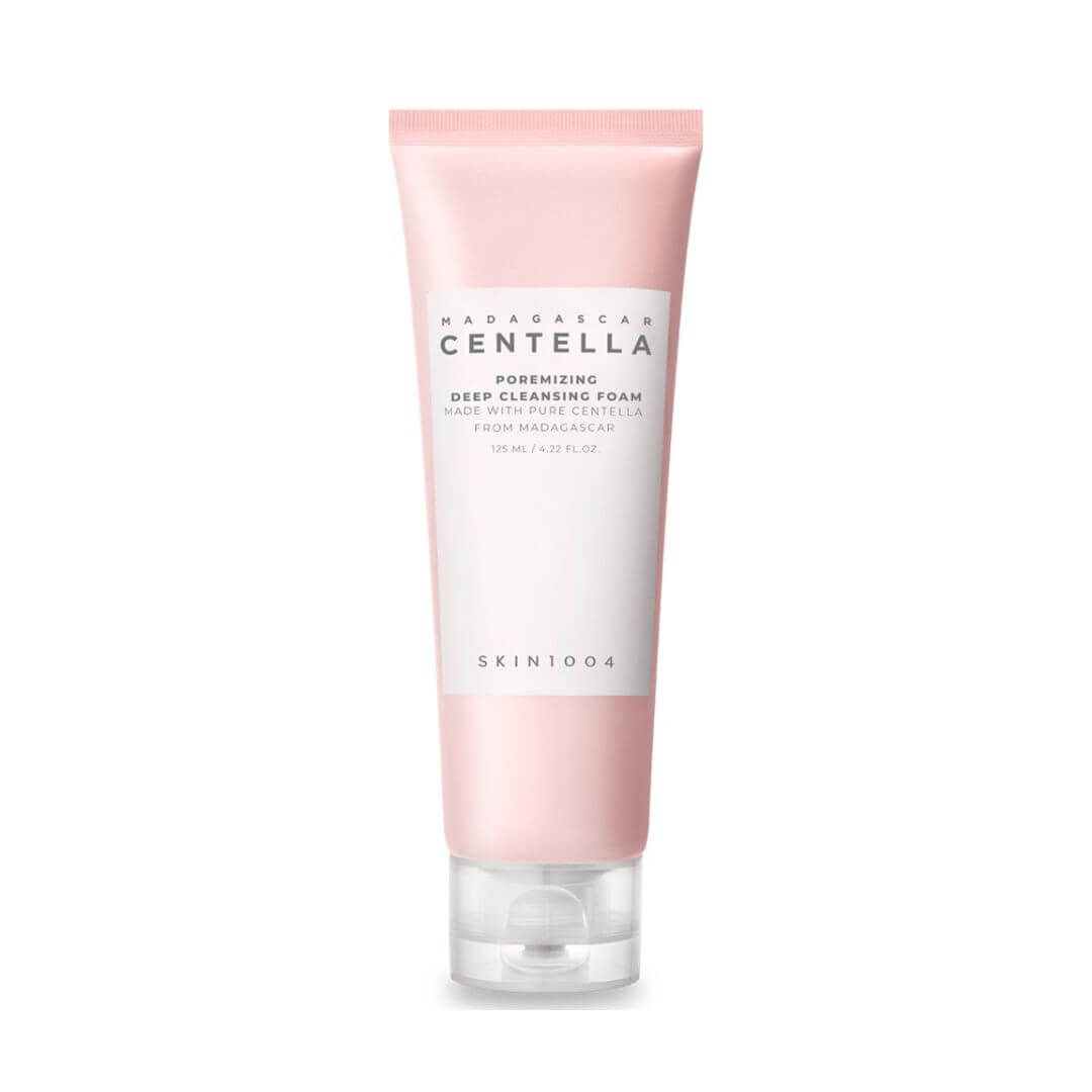 Madagascar Centella Poremizing Deep Cleansing Foam Skin1004 reduce apariencia de poros dilatados.