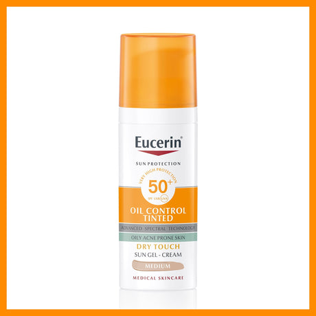 Eucerin Oil Control Tinted Tono Medio con pigmentos minerales unifica el tono. 