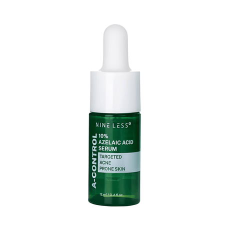 A-Control 10 Azelaic Acid Serum Nineless previene brotes de acné manteniendo la piel equilibrada.