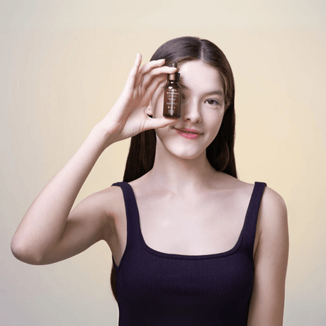 All Day Vitamin VC-IP 1.0 Firming Serum de Jumiso mejora firmeza y tono.