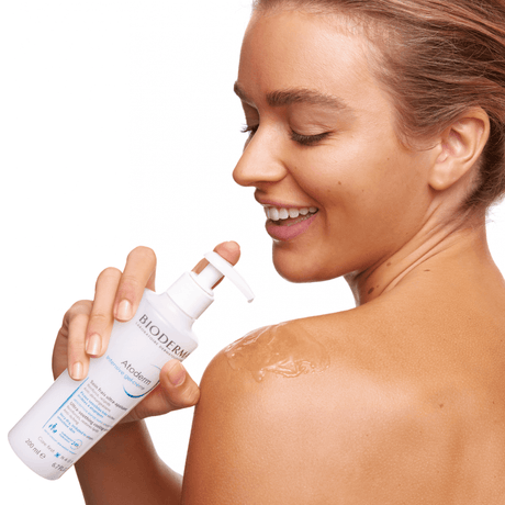 Atoderm Intensive Gel-Crème Bioderma mejora la elasticidad y restaura el equilibrio cutáneo.