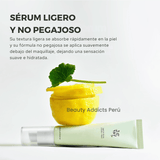 Fórmula con vitamina C y centella que mejora luminosidad mientras calma rojeces.