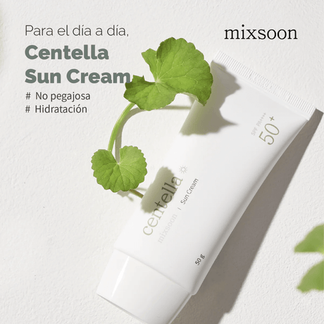Mixsoon Centella Sun Cream que protege de los rayos del sol y calma la piel.