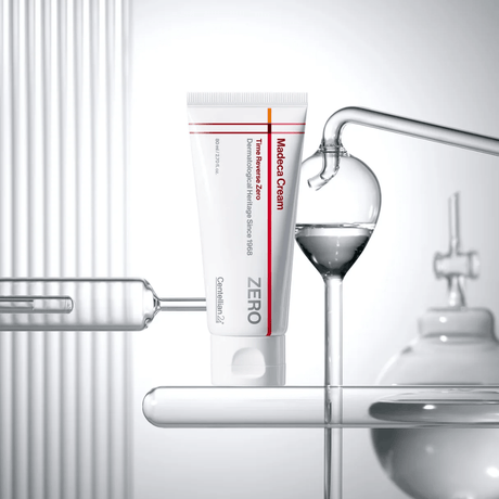 Crema reafirmante con activos regeneradores para piel madura o deshidratada.