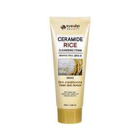Eyenlip Ceramide Rice Foam brinda una limpieza suave y efectiva.
