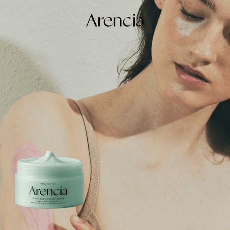 Scrub espumoso corporal y capilar con ingredientes naturales.
