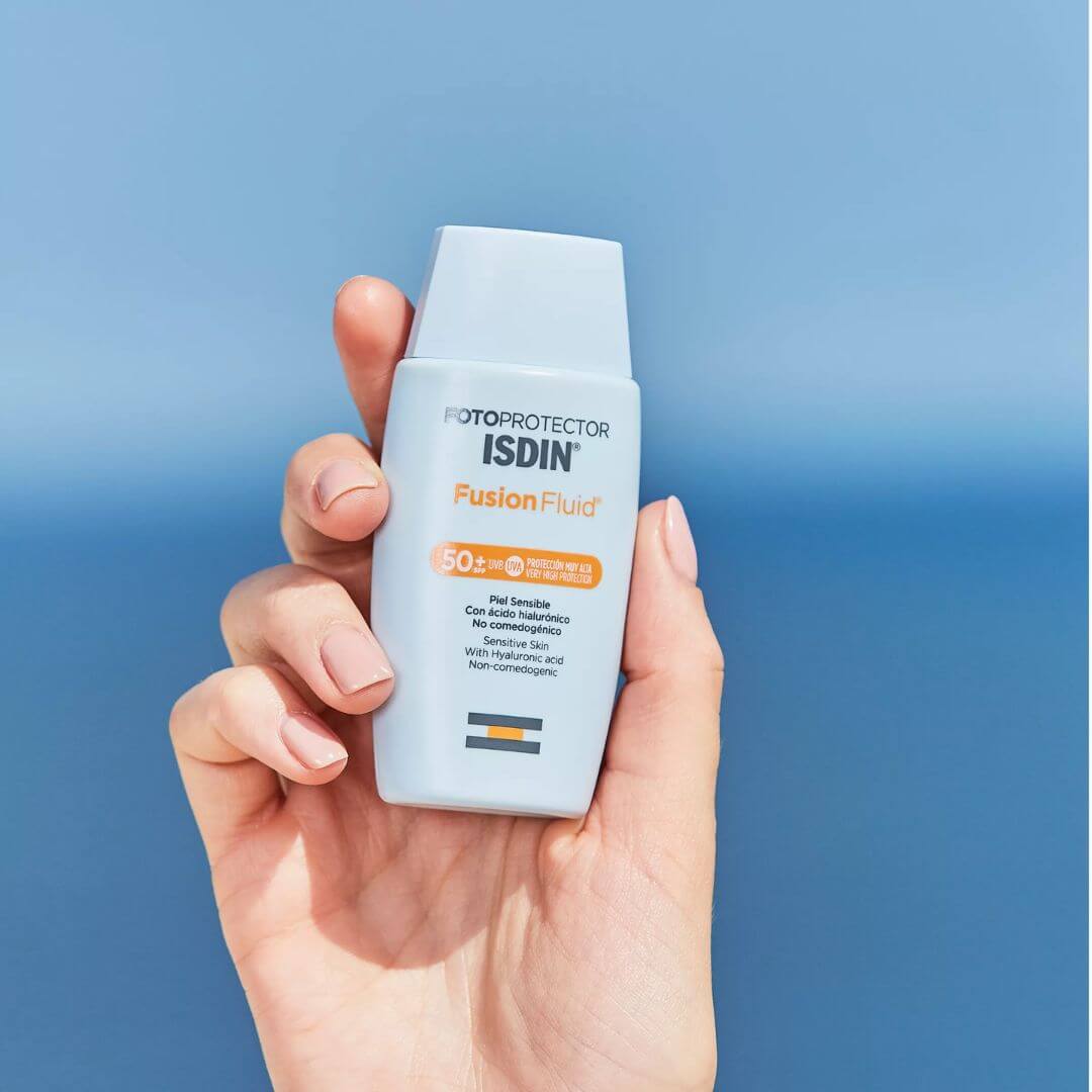 Fusion Fluid SPF 50 ISDIN previene daño oxidativo y envejecimiento prematuro.