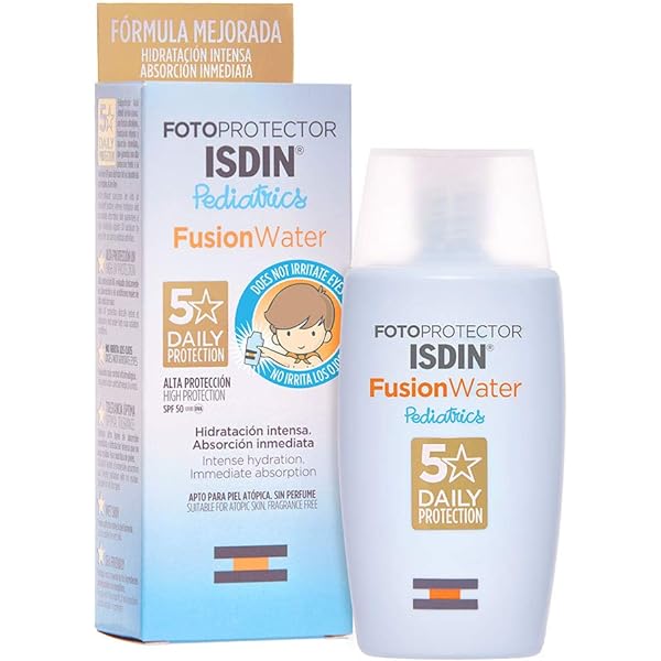 ISDIN Fotoprotector Fusion Water Pediatrics SPF50 con ácido hialurónico que hidrata y protege la piel infantil.