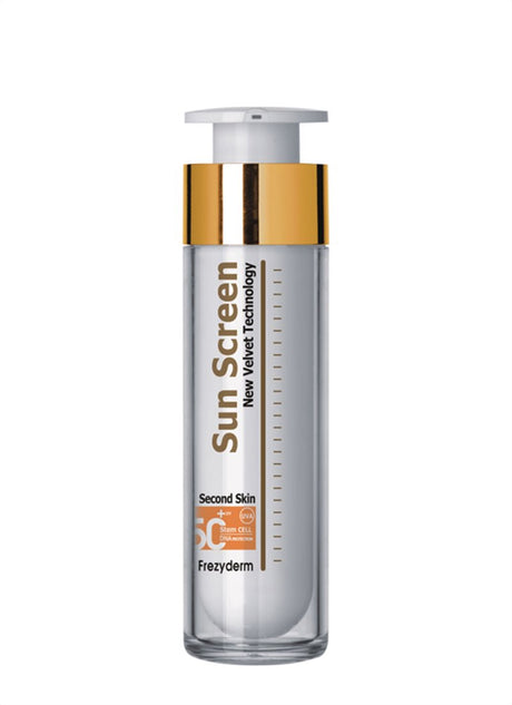 Frezyderm Sun Screen Velvet Face SPF50 protege con acabado aterciopelado.