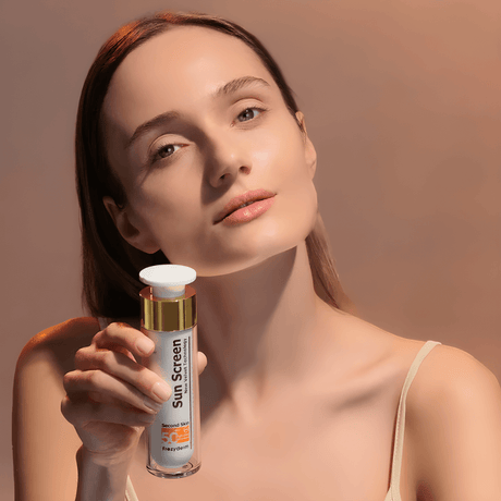 Fotoprotector Sun Screen Velvet Face SPF 50 Frezyderm mantiene la piel protegida sin sensación grasa.