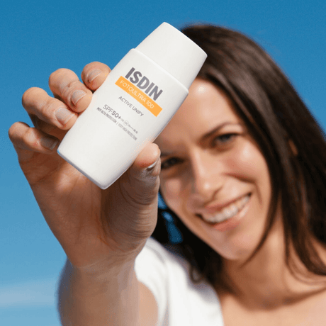 ISDIN Active Unify sin color no comedogénico, apto para piel sensible.