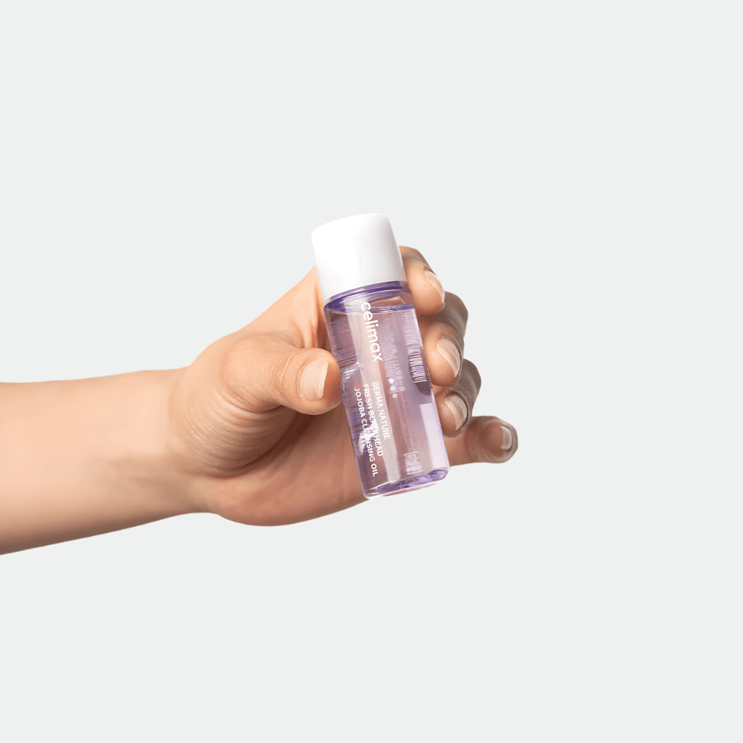 Fresh Blackhead Jojoba Cleansing Oil Celimax elimina impurezas y limpia los poros profundamente.