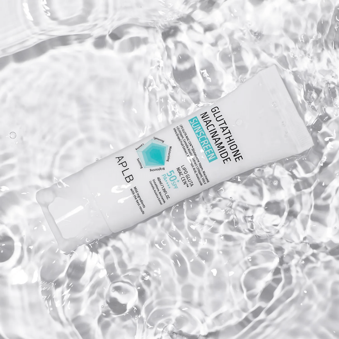 Glutathione Niacinamide Sunscreen con textura ligera que no deja residuo blanco ni sensación grasa de APLB.
