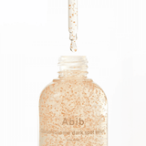 Sérum iluminador para reducir manchas y unificar el tono de la piel.