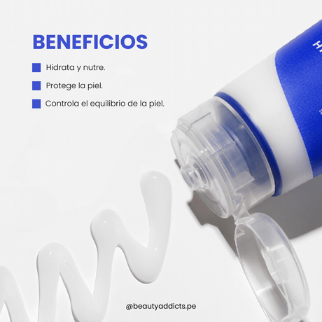 Hyaluronic Acid Moist Cream de Isntree con textura ligera que retiene la humedad y mejora la elasticidad de la piel.