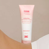 Woman Antiestrías ISDIN mejora elasticidad y reduce apariencia de estrías previas.