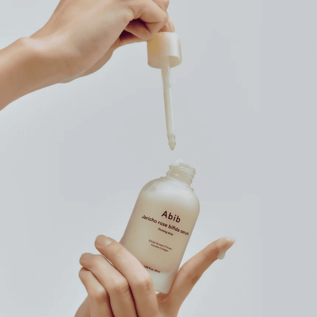 Serum coreano con extracto de Rosa de Jericó para piel seca.