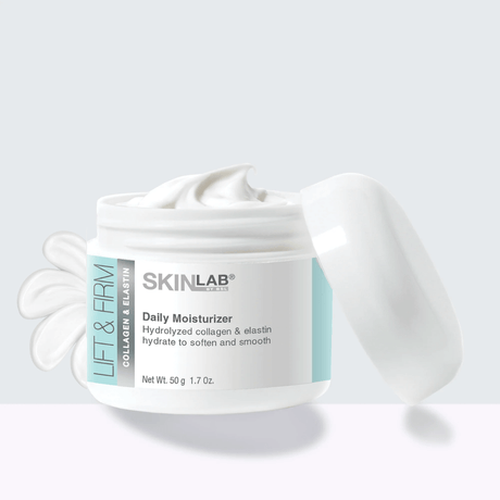 Crema hidratante diaria de SkinLab con péptidos y vitamina E para una piel saludable.