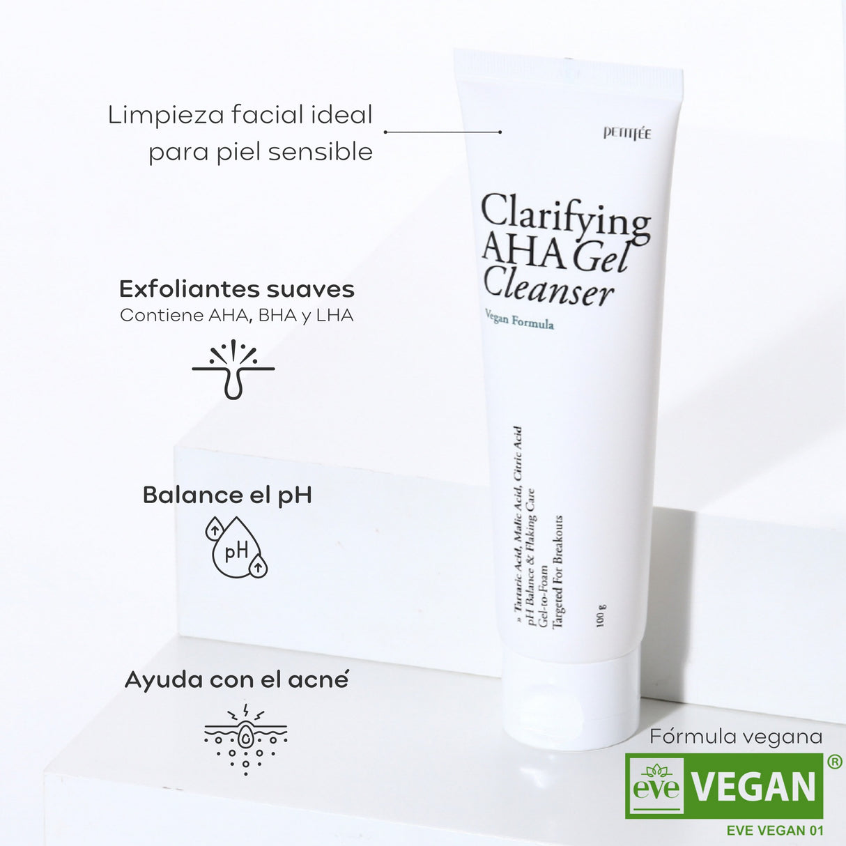 Gel limpiador Petitfée con fórmula vegana para renovación y ayuda con el acné.