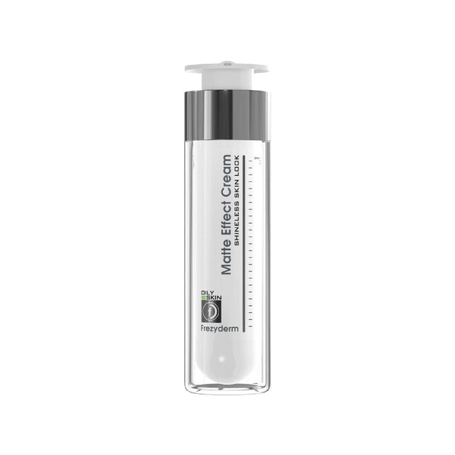 Matte Effect Cream Frezyderm controla brillo y mantiene la piel fresca.