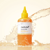 Tratamiento facial con ingredientes antioxidantes que ayuda a reducir la opacidad y promover una piel más radiante y saludable.