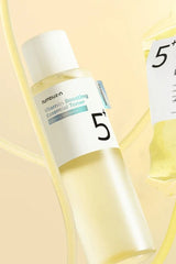 Numbuzin No.5 Vitamin Toner con péptidos para mejorar firmeza y elasticidad.