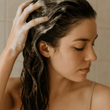 Nodé DS+ Shampooing Bioderma reduce picores y descamación con acción suave y eficaz.