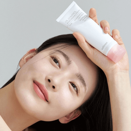 Celimax Oil Control Moisturizing Cream que previene brotes y refuerza la barrera cutánea.