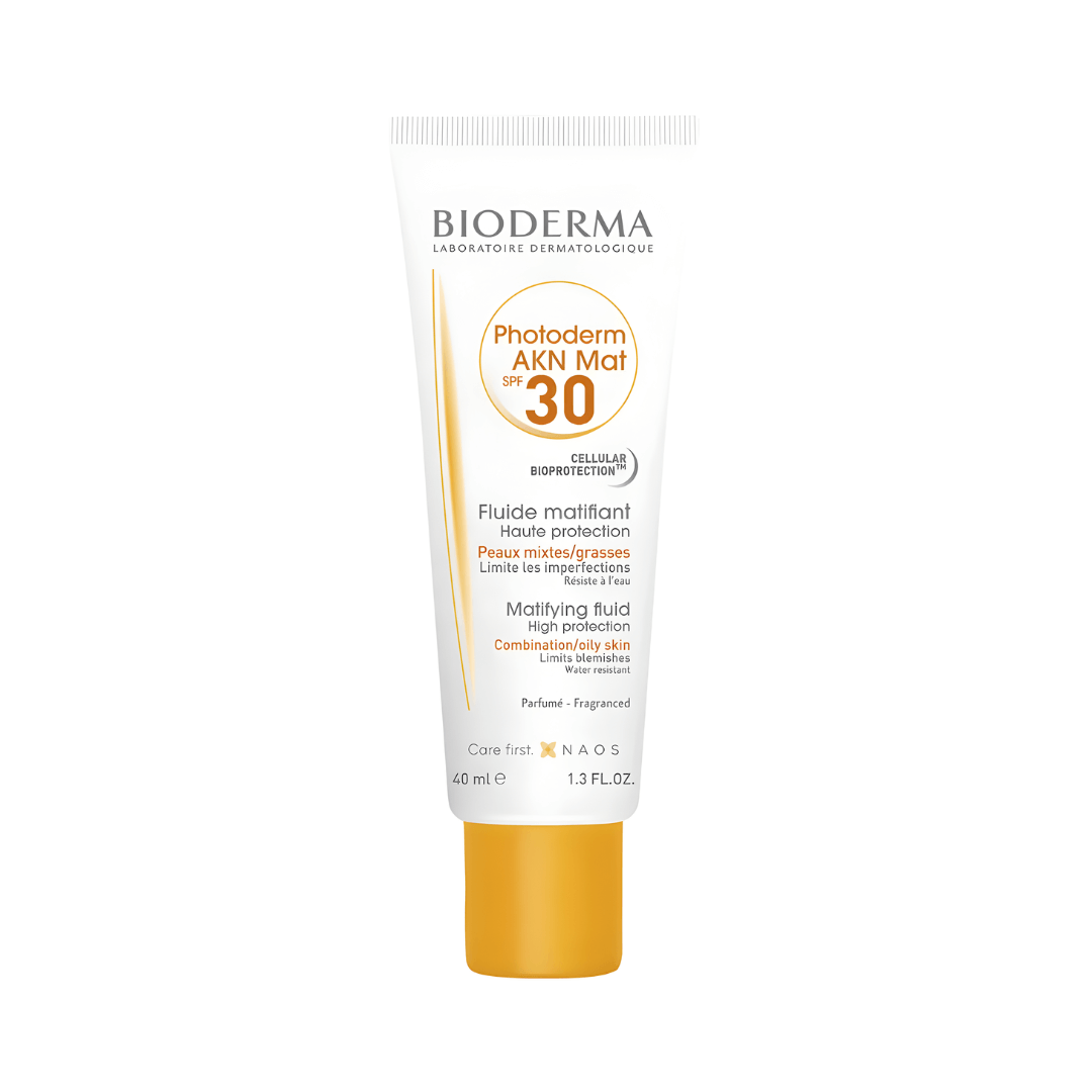 Photoderm AKN Mat SPF 30 Bioderma protege la piel mixta a grasa del sol.