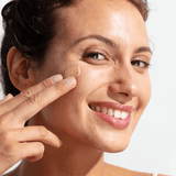 Anthelios UVMune 400 Oil Control Gel-Cream SPF50 con Color La Roche-Posay no comedogénico ideal para piel grasa.